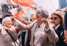 La victoriosa Jeannette Jara